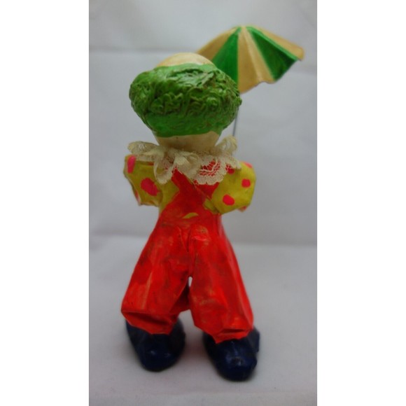 Paper Mache Clown Figurine with Umbrella - Creepy - Take a look - Halloween - Picture 4 of 8